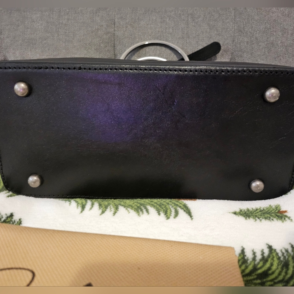Patricia Nash Empoli Black Embossed Leather handbag - Picture 7 of 12